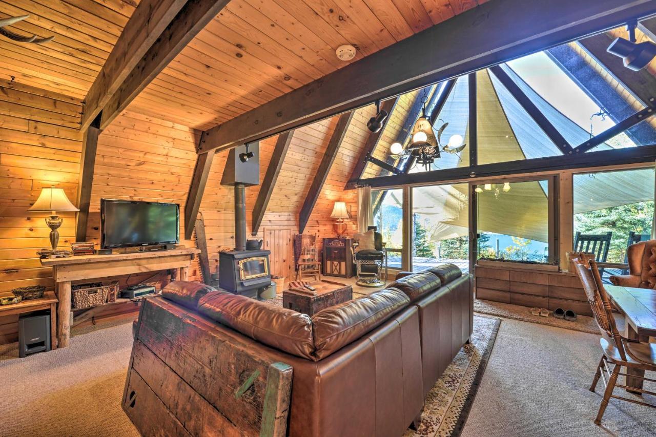 Irwin A-Frame Cabin With Deck And Mountain Views! Luaran gambar